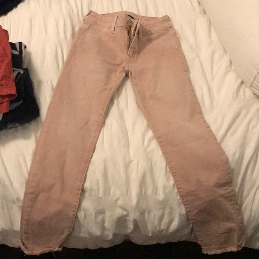 Champagne Colored Cropped American Eagle Jeans